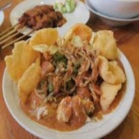 Gado-Gado Lontong