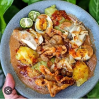 Batagor + Siomay + Telor