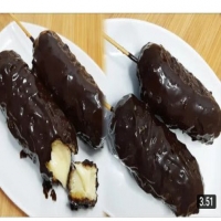 Mozarella Corndog coklat isi Mozarella mix sosis