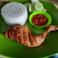 Nasi Ayam Goreng Sambal Goang