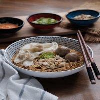 Mie Yamin Manis Komplit