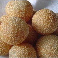 ONDE-ONDE isi kacang ijo kupas