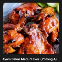 Ayam Bakar Madu 1 Ekor (Potong 4)